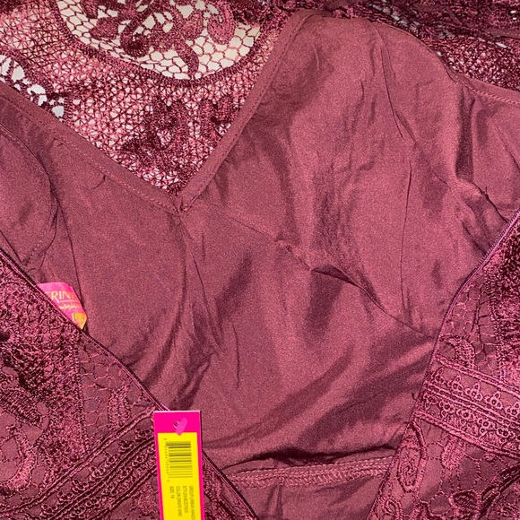 Lace Fit & Flare Dress retail $150 Miia Size 14 Burgundy Grape wine - Picture 12 of 15